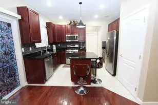 404 Morning Glory Dr, Monroe Township, NJ 08831 - Photo 12
