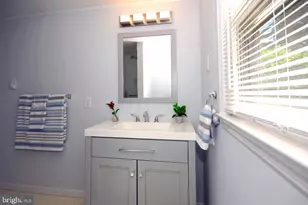 276A Milford Ln, Monroe Township, NJ 08831 - Photo 22
