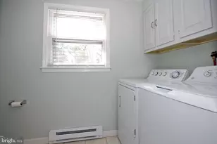 276A Milford Ln, Monroe Township, NJ 08831 - Photo 28