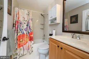 44 Hardwick Dr, Kendall Park, NJ 08824 - Photo 36