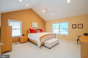 94 Providence Blvd, Kendall Park, NJ 08824 - Photo 34