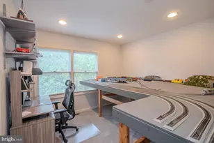 94 Providence Blvd, Kendall Park, NJ 08824 - Photo 42