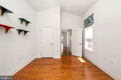 24 Ravenslake Road, Monroe Township, NJ 08831 - Photo 6