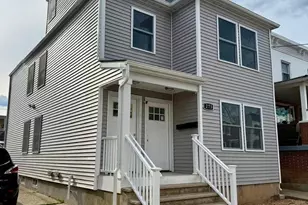 273 Oak St, Perth Amboy, NJ 08861 - Photo 2