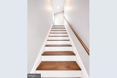 273 Oak Street #FLOOR 2, Perth Amboy, NJ 08861 - Photo 4