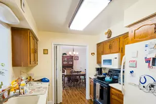 564 Old Nassau Rd, Monroe Township, NJ 08831 - Photo 14