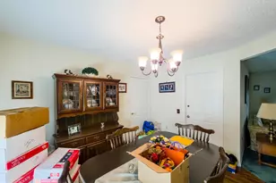 564 Old Nassau Rd, Monroe Township, NJ 08831 - Photo 10