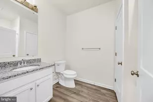 228 Park Ln, Dunellen, NJ 08812 - Photo 12