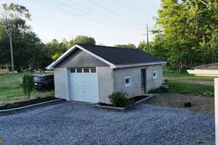 271 Friendship Rd, Cranbury Township, NJ 08512 - Photo 24