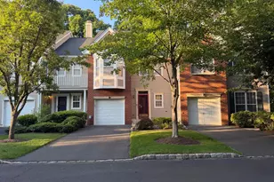 10 Burr Ct, Plainsboro Township, NJ 08536 - Photo 2