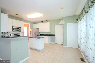 31 Hawthorn Dr, Plainsboro Township, NJ 08536 - Photo 16