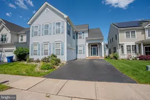 31 Hawthorn Dr, Plainsboro Township, NJ 08536 - Photo 2