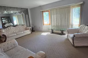 13 Tuscarora Cir, Old Bridge Township, NJ 08857 - Photo 14
