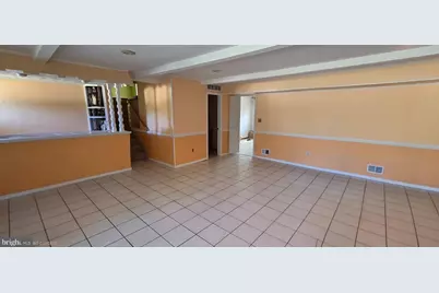 13 Tuscarora Circle, Old Bridge Township, NJ 08857 - Photo 6