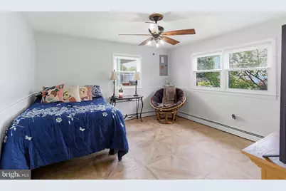 16 E Pleasant, Sewaren, NJ 07077 - Photo 8