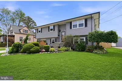 16 E Pleasant, Sewaren, NJ 07077 - Photo 2