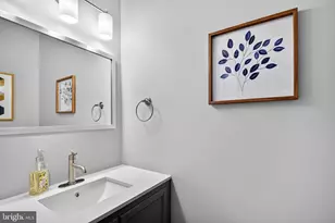 2 Wharton Ct, Kendall Park, NJ 08824 - Photo 18