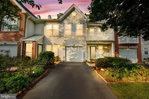 8 Henry Ct, Plainsboro Township, NJ 08536 - Photo 1