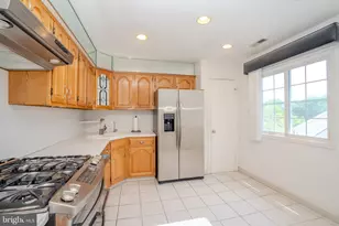1 Rutland Ln, Monroe Township, NJ 08831 - Photo 14