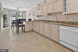 12 Virginia St, Kendall Park, NJ 08824 - Photo 14