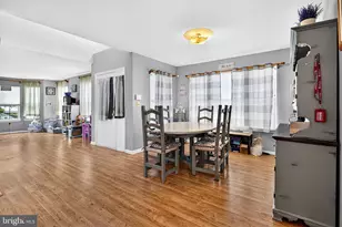 24 Amy Dr, North Brunswick Township, NJ 08902 - Photo 8