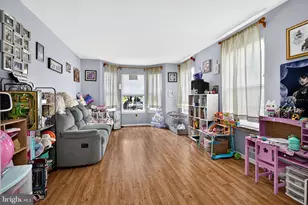 24 Amy Dr, North Brunswick Township, NJ 08902 - Photo 16