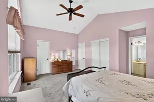 111 Sassafras Ct, North Brunswick Township, NJ 08902 - Photo 24