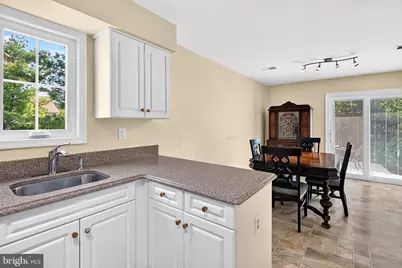 111 Sassafras Court, North Brunswick Township, NJ 08902 - Photo 18