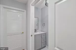 64 Chariot Ct, Piscataway Township, NJ 08854 - Photo 28