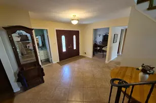 46 Hamilton Ln S, Plainsboro Township, NJ 08536 - Photo 4