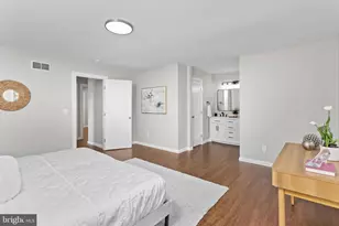 27 Davids Ct, Dayton, NJ 08810 - Photo 18