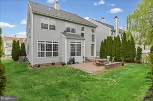 22 Stanford Dr, Kendall Park, NJ 08824 - Photo 36