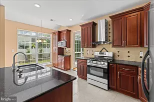 22 Stanford Dr, Kendall Park, NJ 08824 - Photo 14