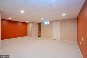 1604 Yarrow Cir, Dayton, NJ 08810 - Photo 32