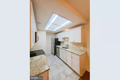 227 Manchester Lane, Monroe Township, NJ 08831 - Photo 8