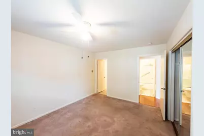 227 Manchester Lane, Monroe Township, NJ 08831 - Photo 14