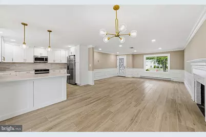 66 Essex Road, Monroe Township, NJ 08831 - Photo 6