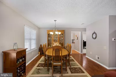 212 N Pondview Boulevard, Monroe Township, NJ 08831 - Photo 6