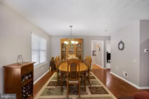 212 N Pondview Blvd, Monroe Township, NJ 08831 - Photo 6