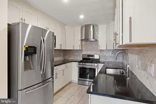 155 Thoreau Dr, Plainsboro Township, NJ 08536 - Photo 8