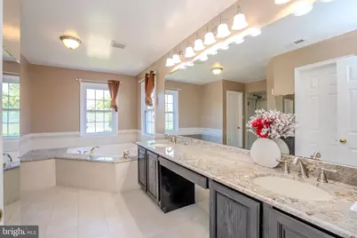37 Kinglet Dr S, Cranbury Township, NJ 08512 - Photo 44