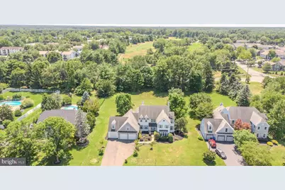 37 Kinglet Dr S, Cranbury Township, NJ 08512 - Photo 60