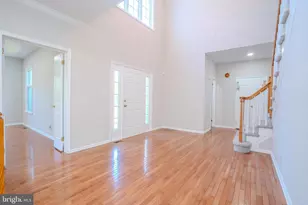 37 Kinglet Dr S, Cranbury Township, NJ 08512 - Photo 16
