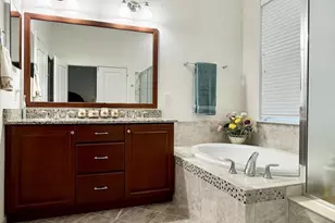38 Inverness Dr, Kendall Park, NJ 08824 - Photo 18
