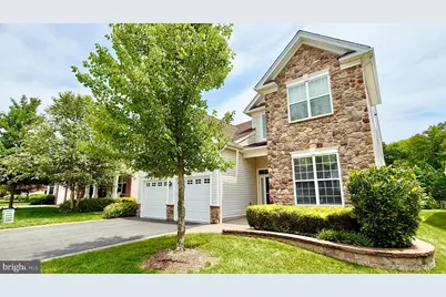 38 Inverness Drive, Kendall Park, NJ 08824 - Photo 2