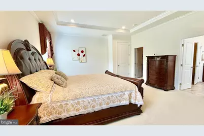 38 Inverness Drive, Kendall Park, NJ 08824 - Photo 18