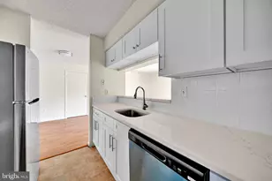 601 Ravens Crest Dr, Plainsboro Township, NJ 08536 - Photo 6