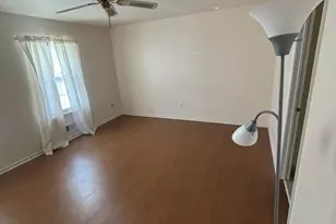 211 Gambocz Ct, Monmouth Junction, NJ 08852 - Photo 20