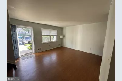 211 Gambocz Court, Monmouth Junction, NJ 08852 - Photo 2