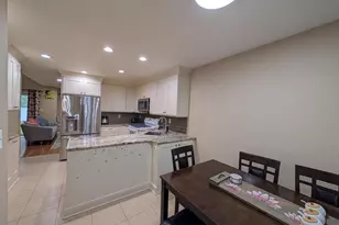 22 Heather Ct, Monmouth Junction, NJ 08852 - Photo 6